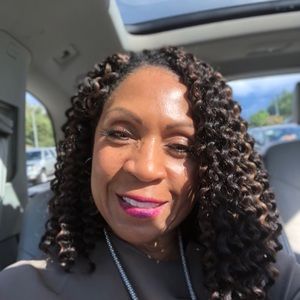 Meet your Posher, Cheryl